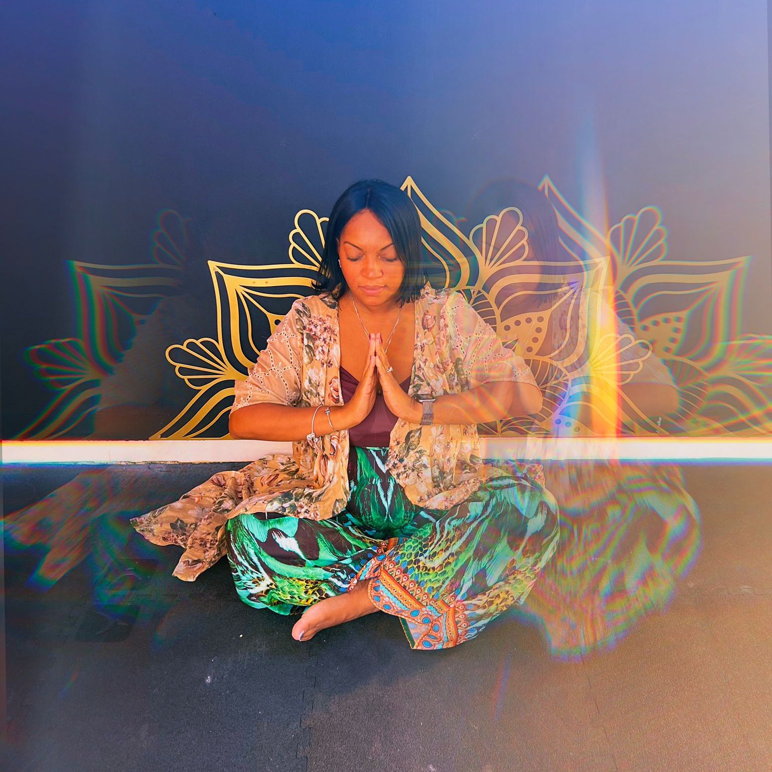 PHOTO-2021-12-30-19-48-14 - SOPHIA BAILEY - THE WISDOM MESSENGER